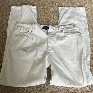 Boohoo men straight leg white jeans size 32